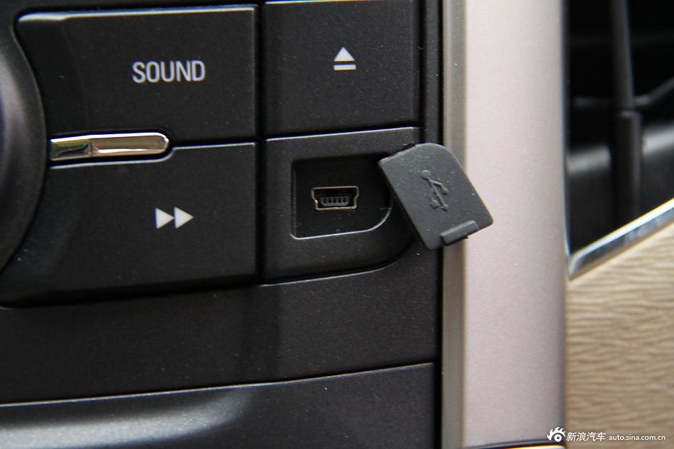 2012款宝骏630自动档