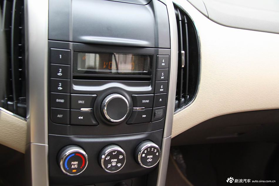 2012款宝骏630自动档