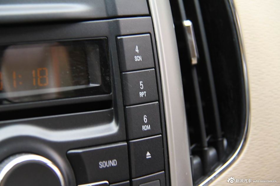 2012款宝骏630自动档