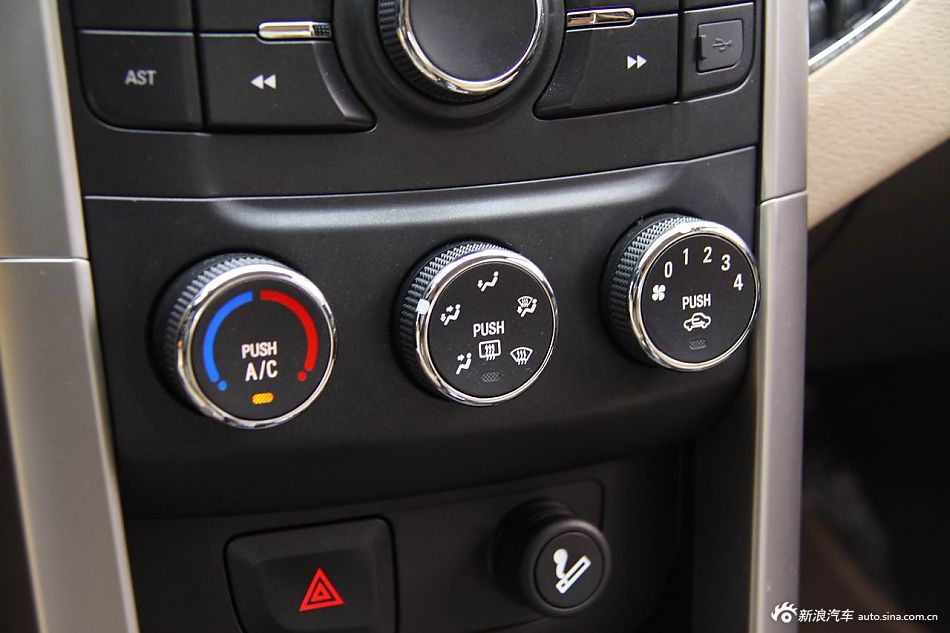 2012款宝骏630自动档