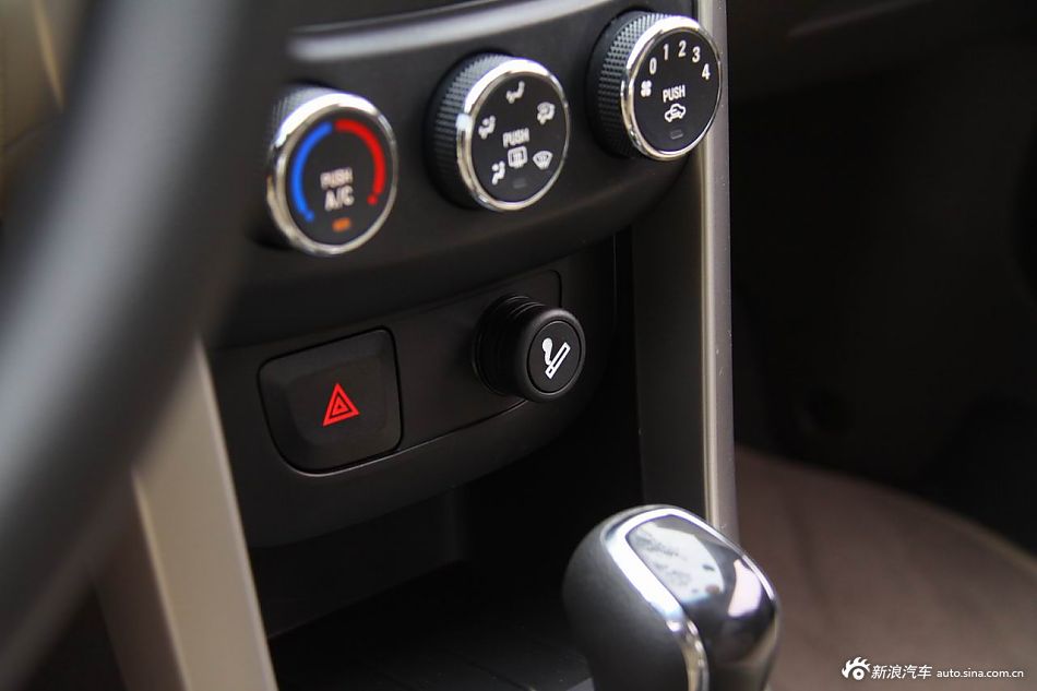 2012款宝骏630自动档