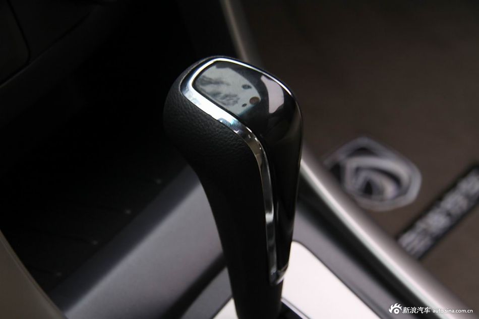 2012款宝骏630自动档