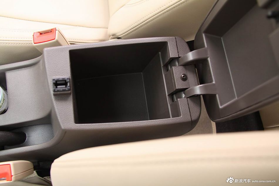 2012款宝骏630自动档