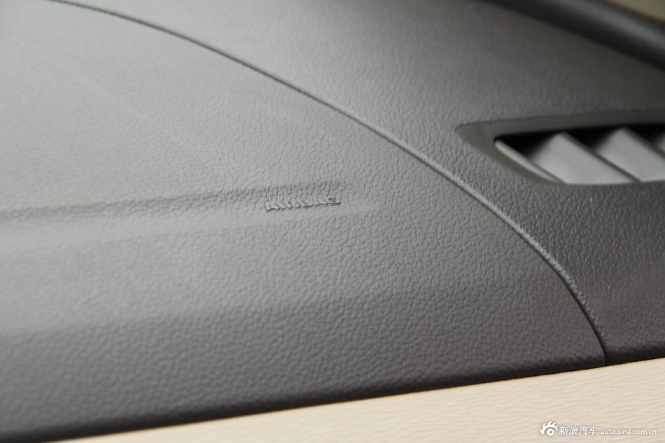 2012款宝骏630自动档