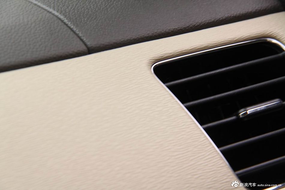 2012款宝骏630自动档