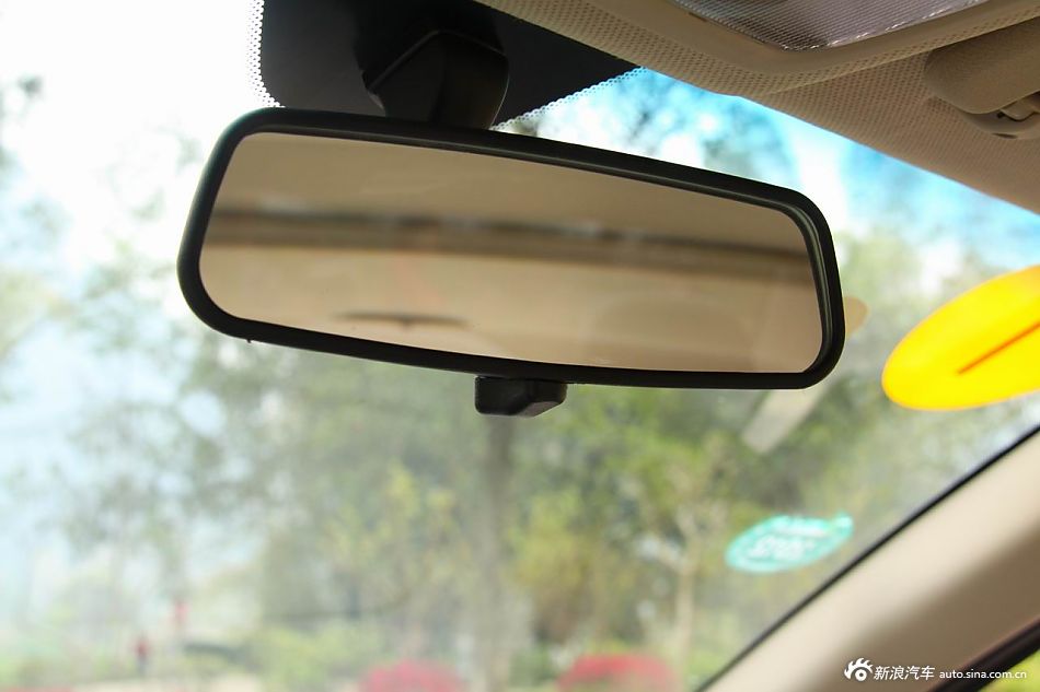 2012款宝骏630自动档