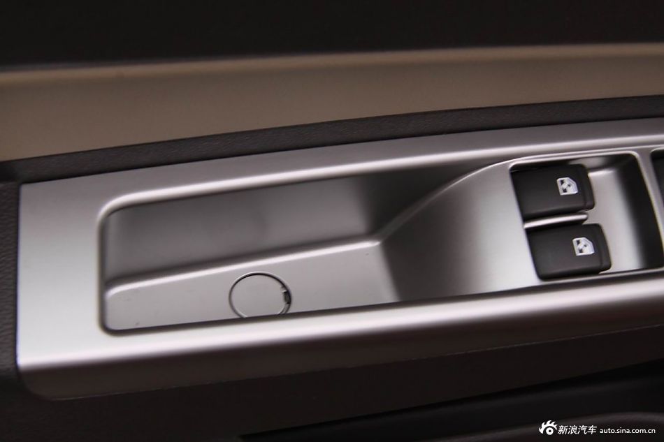 2012款宝骏630自动档