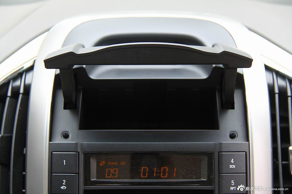 2012款宝骏630自动档