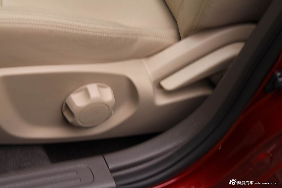 2012款宝骏630自动档