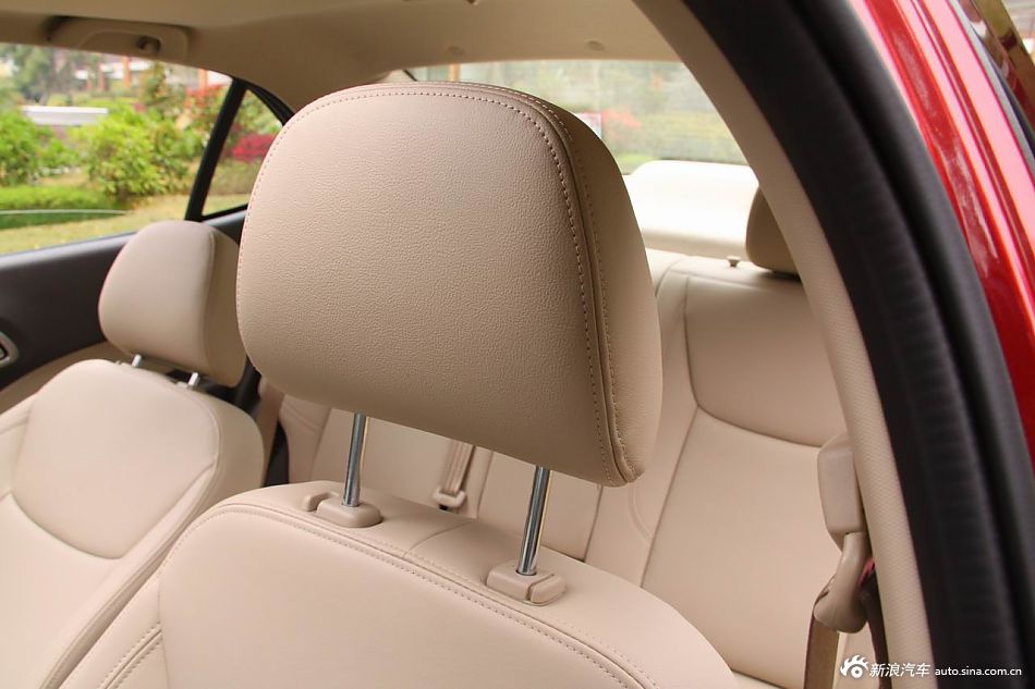 2012款宝骏630自动档