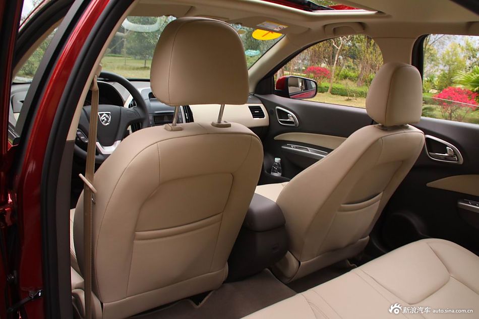 2012款宝骏630自动档