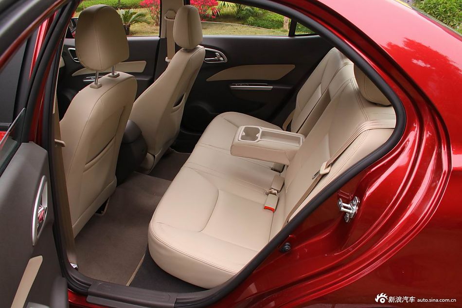 2012款宝骏630自动档