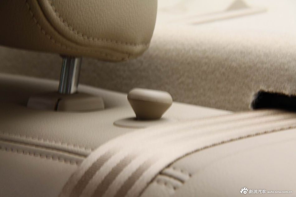 2012款宝骏630自动档