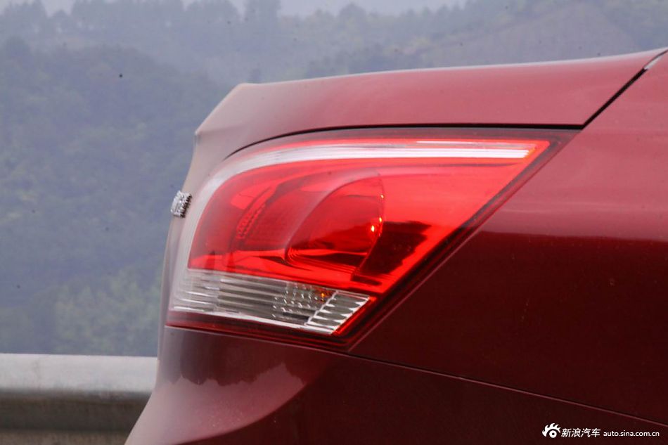 2012款宝骏630自动档