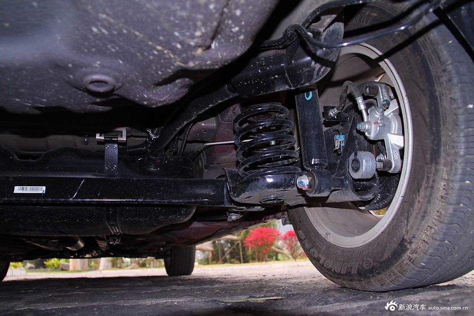 2012款宝骏630自动档