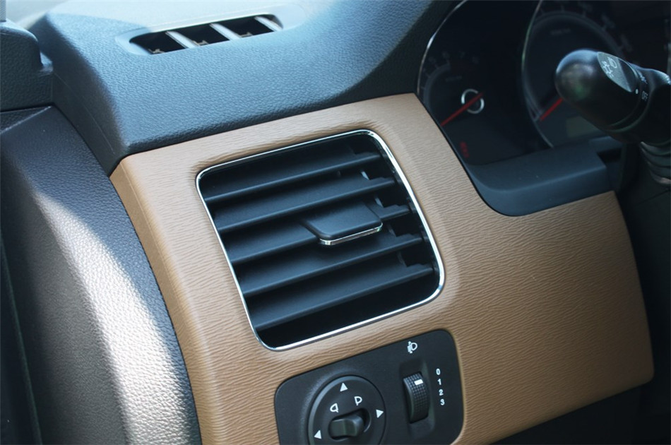 2013款 1.5L MT 精英型 