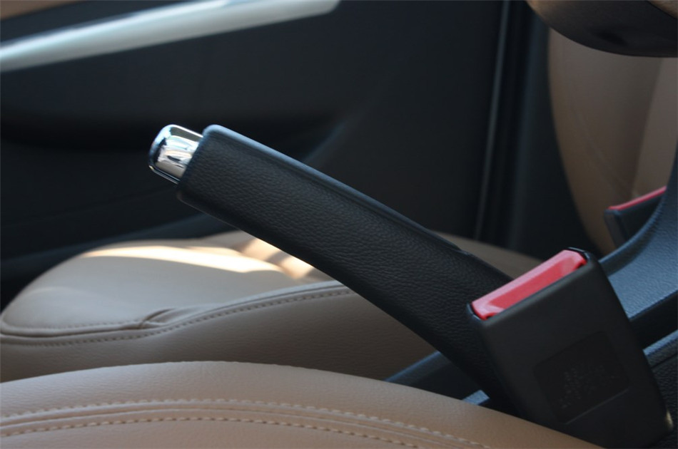 2013款 1.5L MT 精英型 