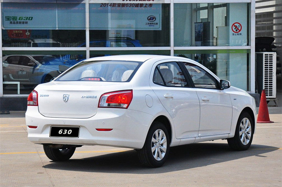 2014款 1.5L MT 舒适型 外观