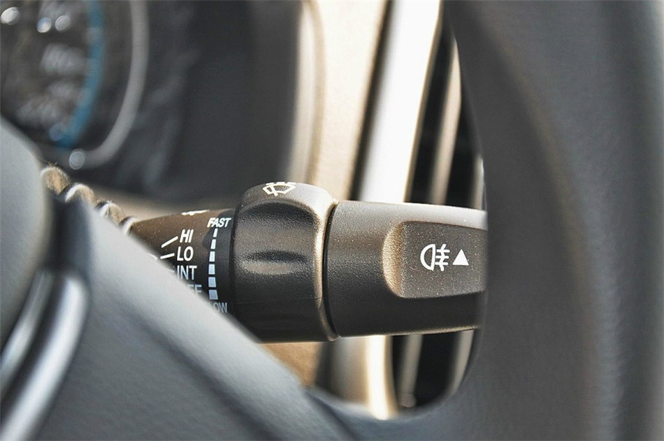 2014款 1.5L MT 舒适型 内饰