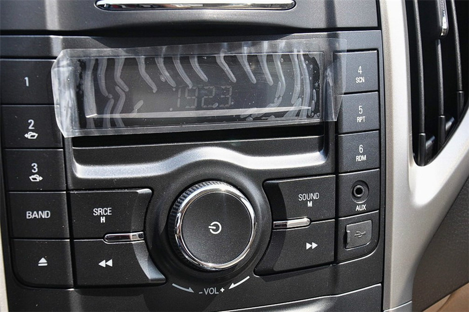 2014款 1.5L MT 舒适型 内饰