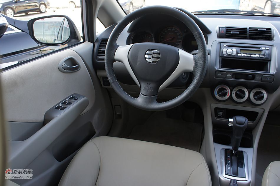 2011款理念S1 1.5L自动豪华型