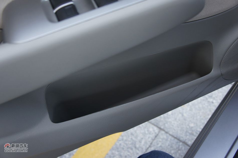 2011款理念S1 1.5L自动豪华型