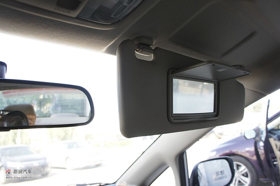 2011款理念S1 1.5L自动豪华型