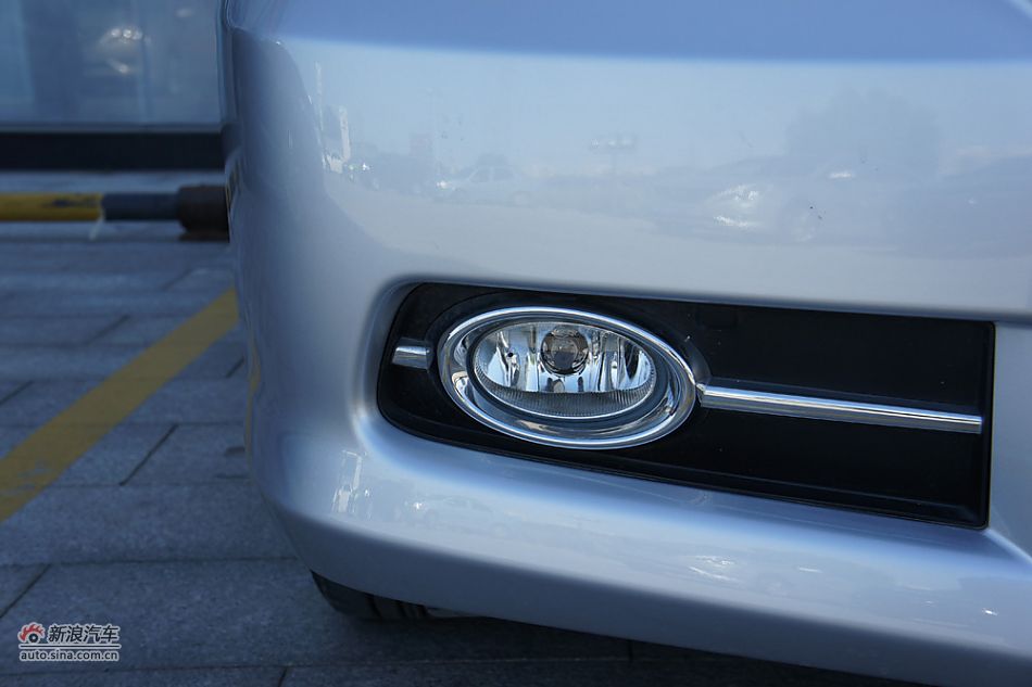 2011款理念S1 1.5L自动豪华型