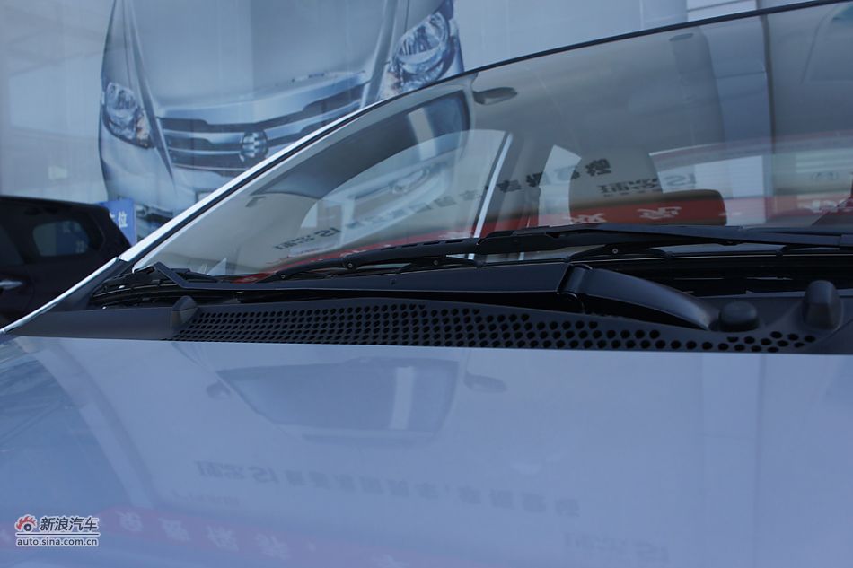 2011款理念S1 1.5L自动豪华型