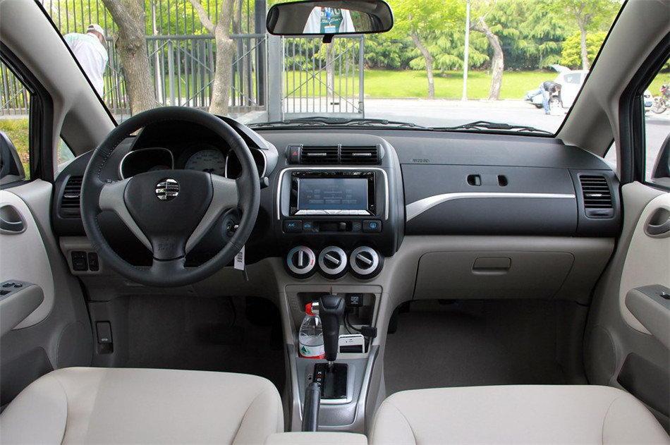 2014款理念S1 1.5L自动豪华版