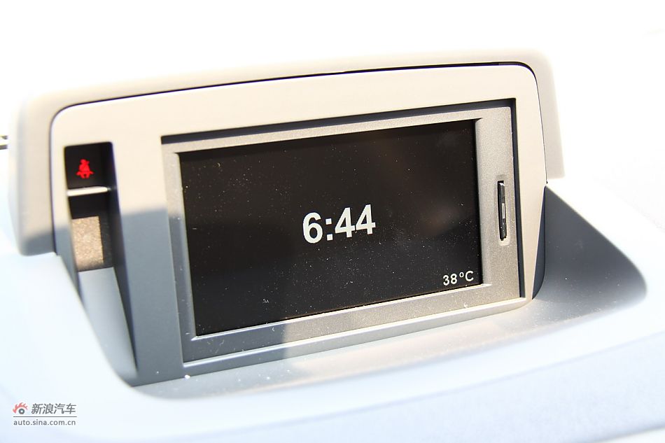 雷诺风朗座椅空间