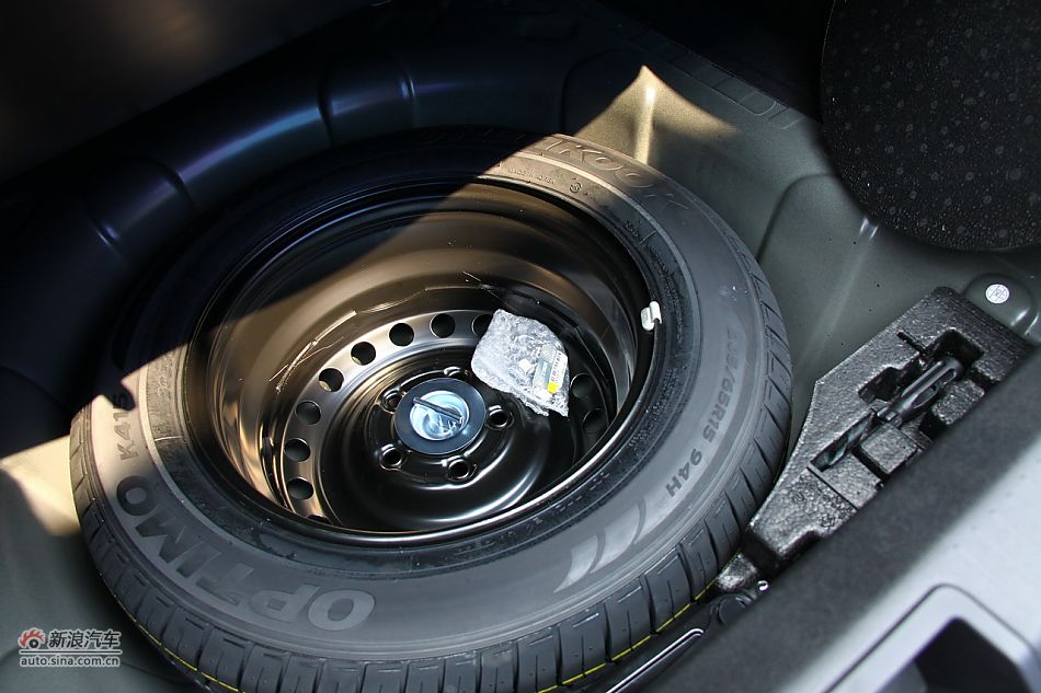 雷诺风朗座椅空间