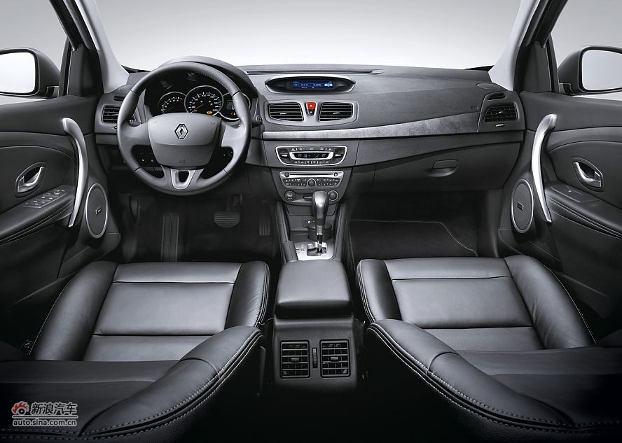 2011款雷诺风朗