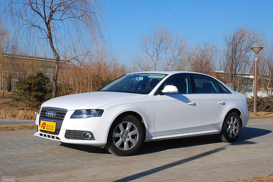 新浪试驾奥迪A4L 1.8T 外观