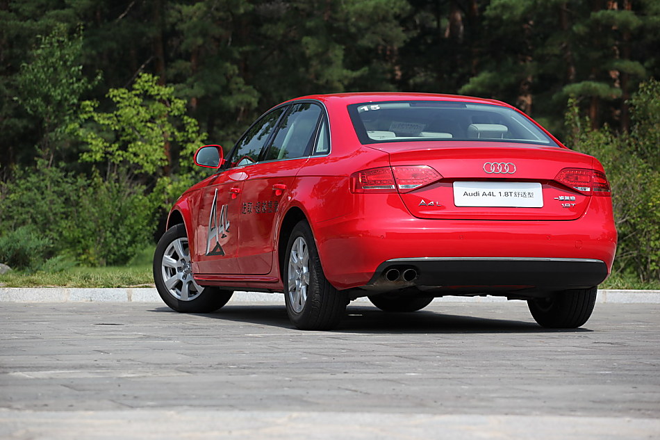 2010款A4L 1.8T舒适版外观图片