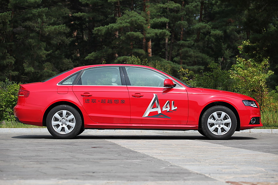 2010款A4L 1.8T舒适版外观图片