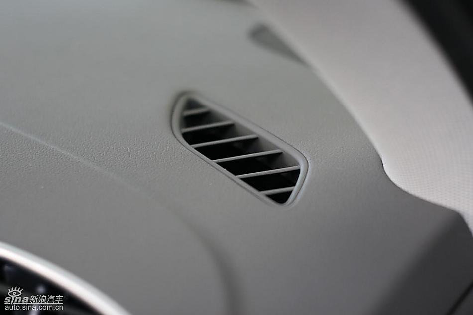 奥迪全新A4L到店实拍-内饰