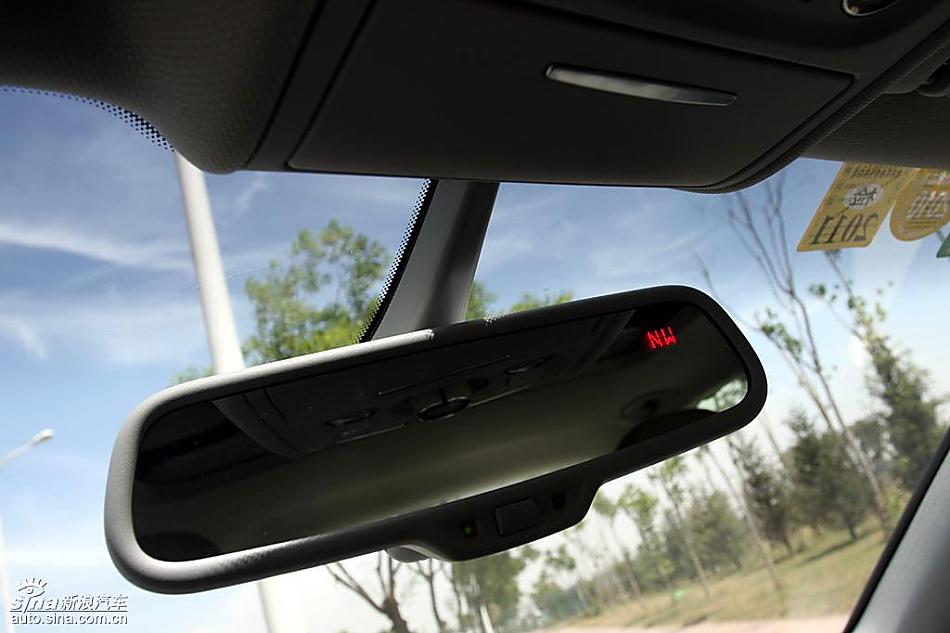 全新奥迪A4L 3.2 FSI quattro旗舰版内饰