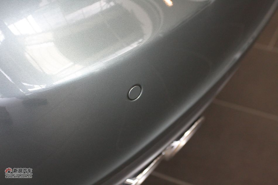 奥迪A4L 2.0TSI运动版