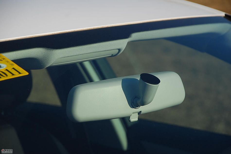 新浪试驾奥迪A4L 1.8T 外观