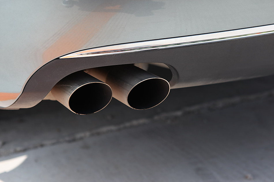 A4L 2.0T运动版外观图片