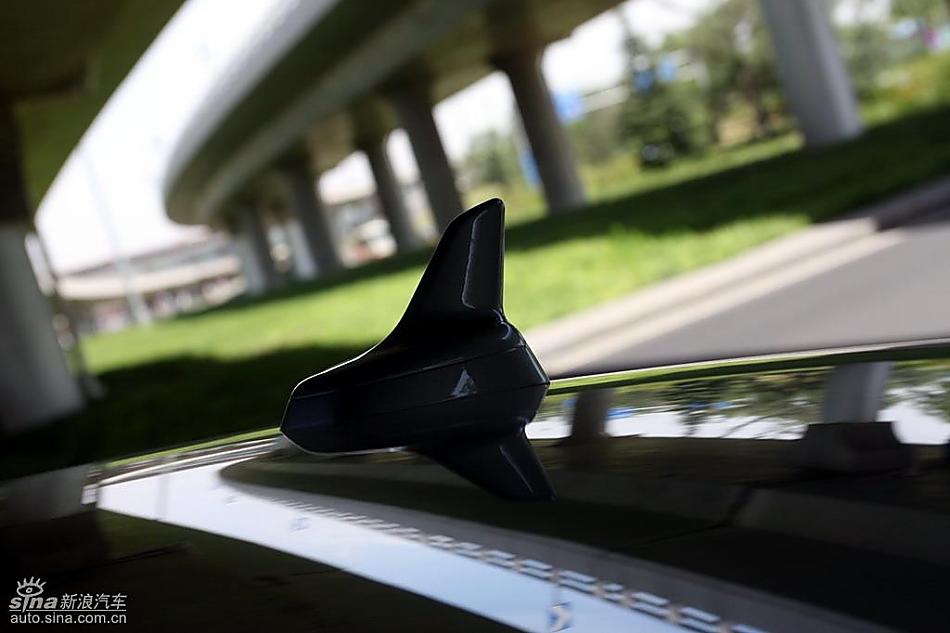 全新奥迪A4L 3.2 FSI quattro旗舰版外观