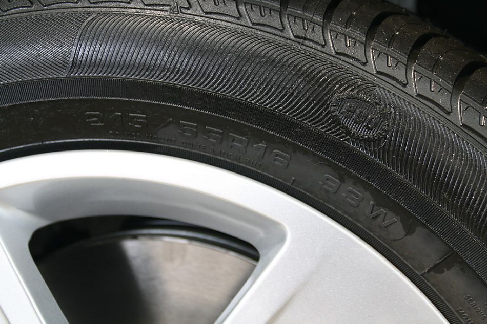 一汽大众新奥迪A4车轮