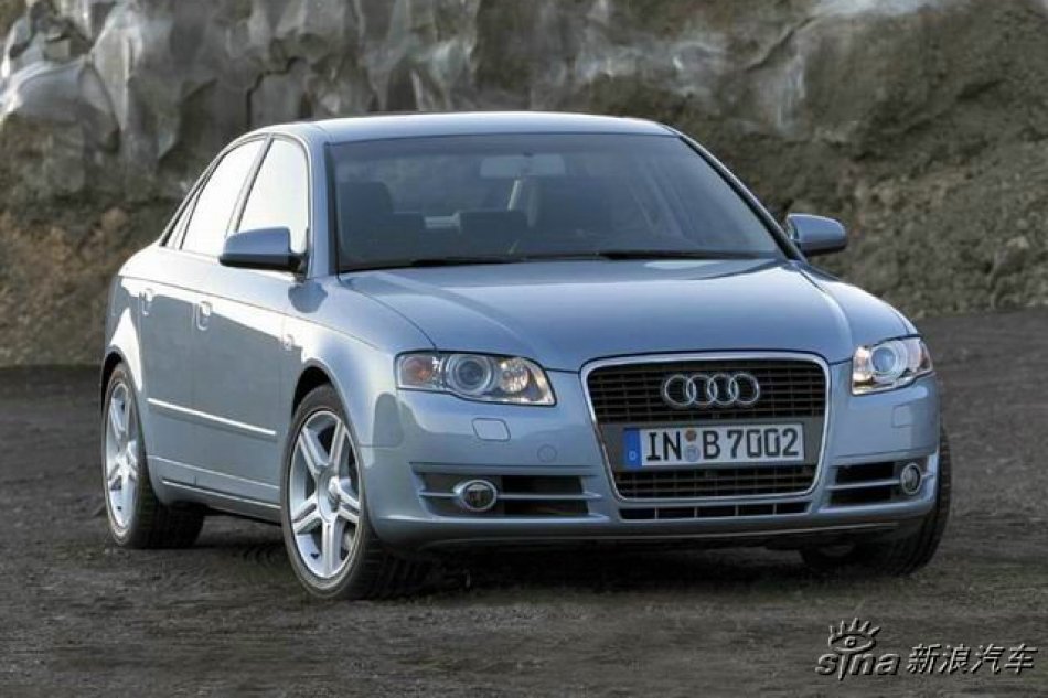 2005款全新奥迪A4