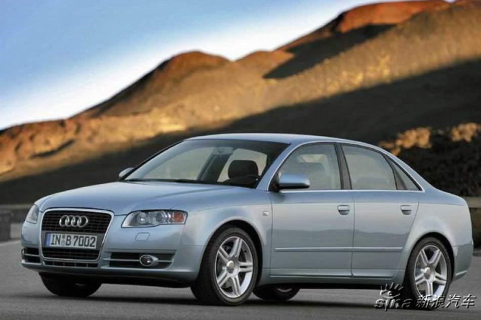 2005款全新奥迪A4