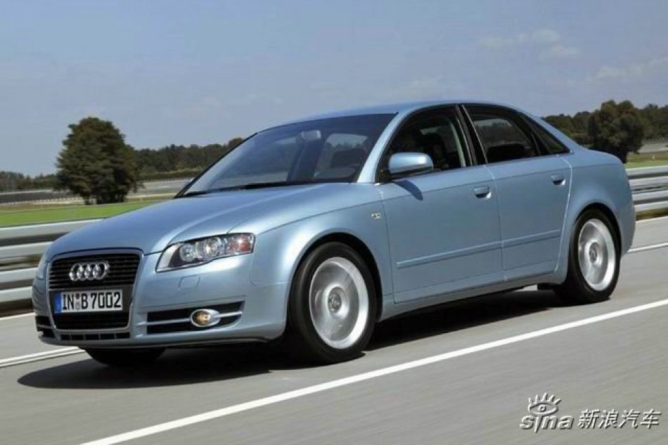 2005款全新奥迪A4