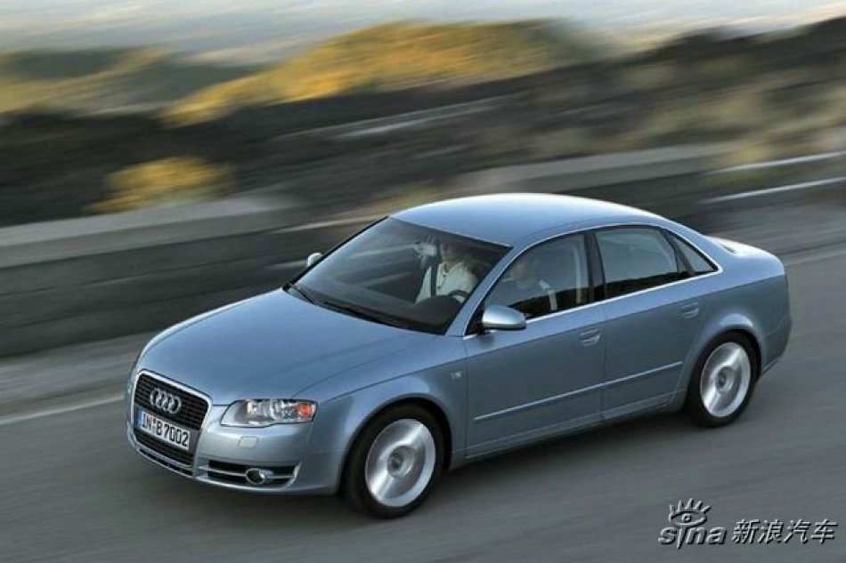 2005款全新奥迪A4