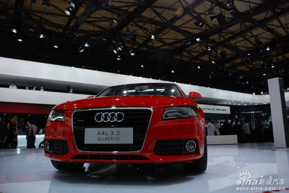 奥迪A4L 3.2Q