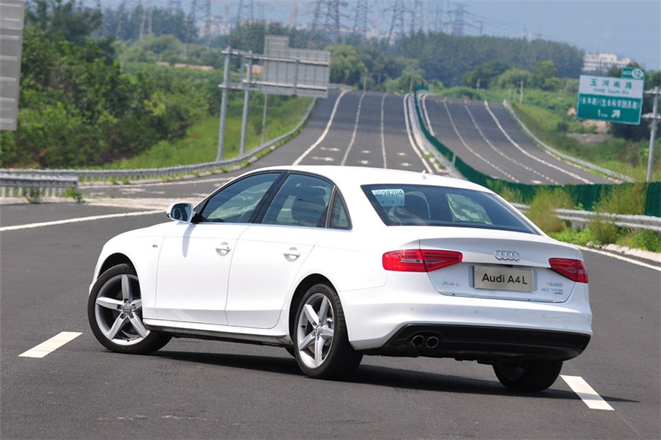 2013款 40TFSI quattro运动型