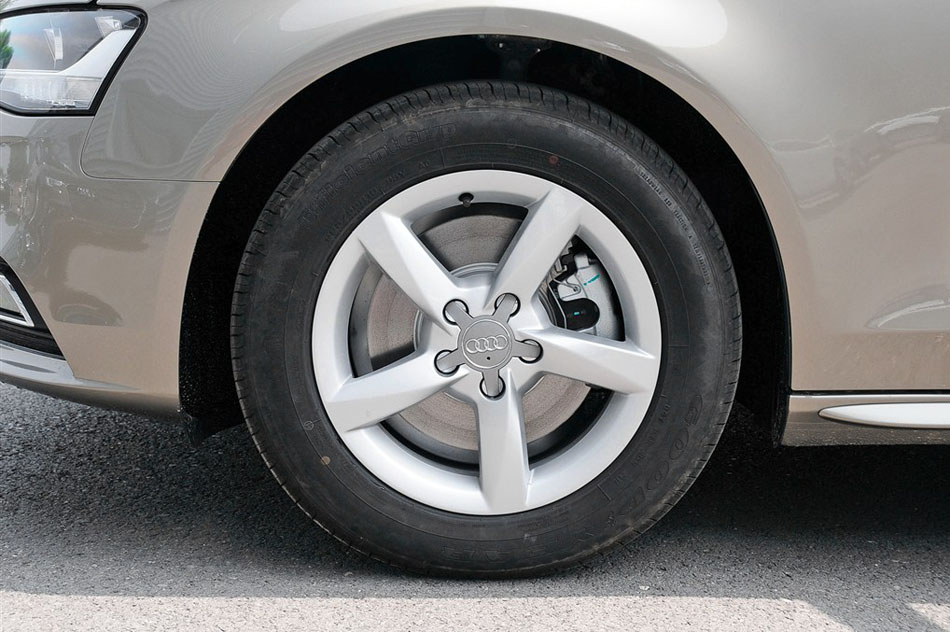 2015款 30 TFSI 自动舒适型 其他